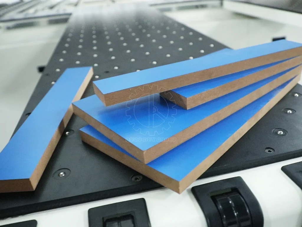 PANEL SAW REAR LOADING MACHINE